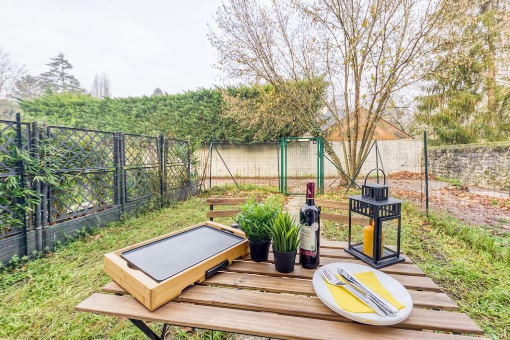 Cocoon - Jardin - Boite A Cle - Wi-Fi Apartment Baulne Bagian luar foto